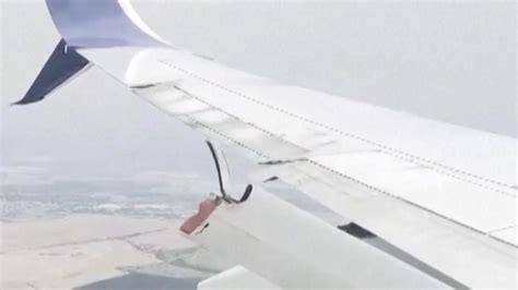 Part of Delta plane wing breaks off mid-flight: See video