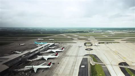 Fa Fiona Finally gets King Cobra to Her Hotel Room: Amateur Porn | xHamster