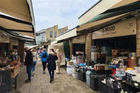 Rents cut for Clitheroe Market casual stalls in bid to fill empty ...
