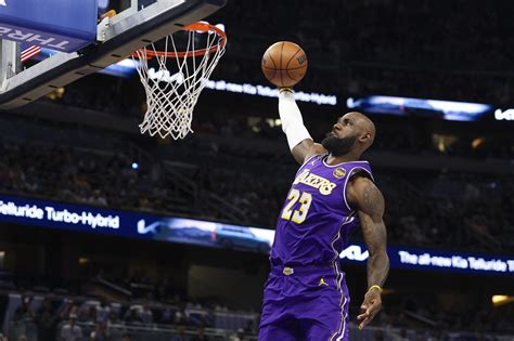 Los Angeles Lakers courtside expanding for NBA playoffs