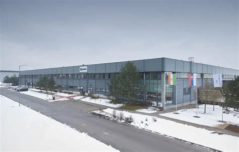 India Office Net Absorption Falls 24% In Q1 Amid Supply Delays: Report ...