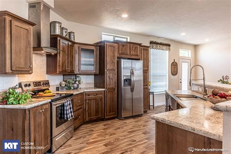 Cedar Canyon / 2083 V2 built by KIT Custom Homebuilders