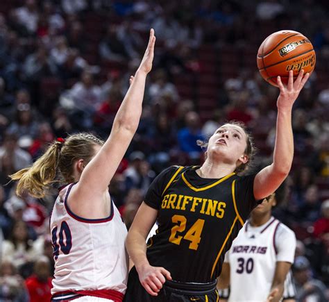 Class C-1: Crabtree’s half-court shot sparks top-seeded Milford’s comeback