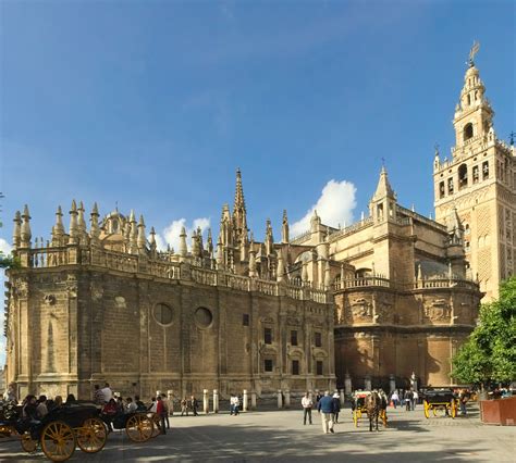 SEVILLE GRAND EXPERIENCE CATHEDRAL, ALCAZAR & CULTURAL HIGHLIGHTS (2026 ...