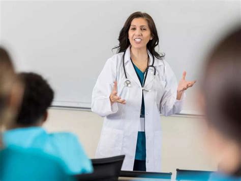 Young MBBS professor’s viral Reddit rant about Gen Z students sparks ...