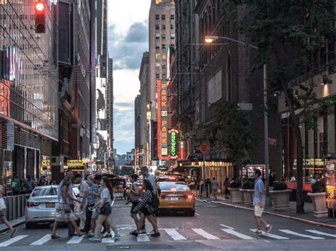 New York City's population flat after drop in immigration