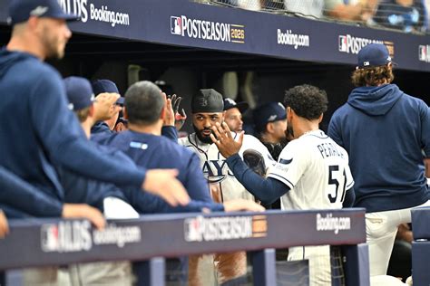 Wild MLB playoffs payroll stat says league doesn't need salary cap
