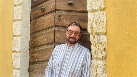Actor Kabir Bedi Reflects On His Cinematic Journey That Spans Over Five ...