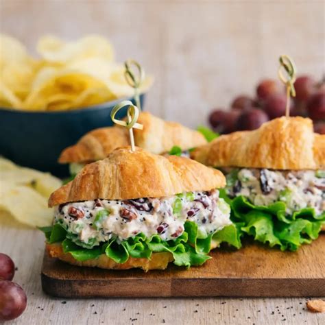 Lemon Fish Soup: Easy 40-Minute Zesty Family Favorite