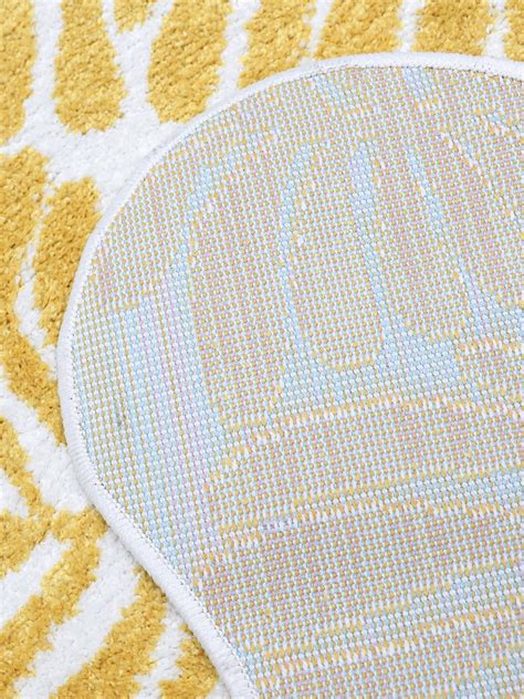Rugvista essential - Passionata - Yellow / White 250 x 350 cm Rug ...