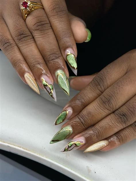 IG @nubinailz | Green nail art, Zebra print nails, Stylish nails art