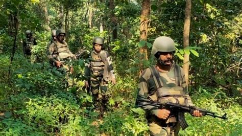 BSF ने पाकिस्तानी घुसपैठिए को गोली मारी, कठुआ जिले में अंतरराष्ट्रीय ...