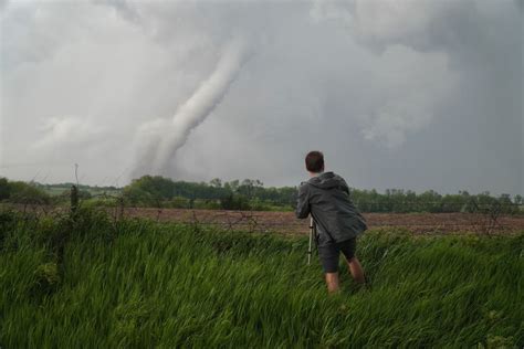 Kaler Science Lecture Series: Sights and Sounds of Tornado Alley ...