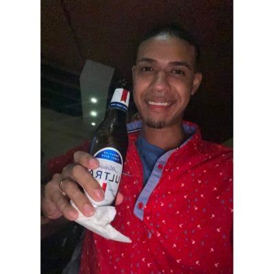 Con este frío 略 mañanero con mi Bicho Grueso Lindo Parado 冀 螺 Le voy ...