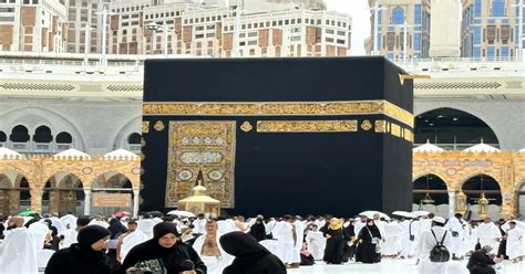 Budget-Friendly Umrah packages from Macclesfield with Essential ...
