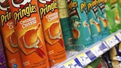 Ashes of Man Who Designed Pringles Packaging Buried in Crisp Can | Buzz ...