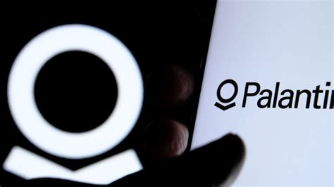 Palantir Technologies’ valuation concerns weighing on stock despite ...