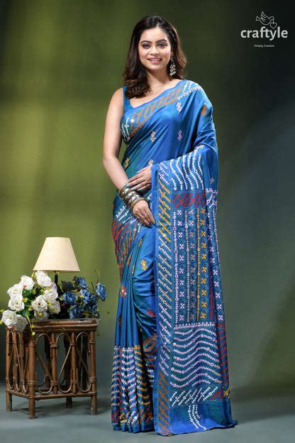 True Blue Dual-Tone Gujrati Stitch Silk Saree with Mirror Detailing ...