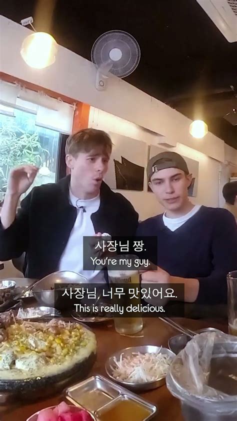 Surprised by huge cheese pull at a Korean restaurant | Cheesy chicken ...