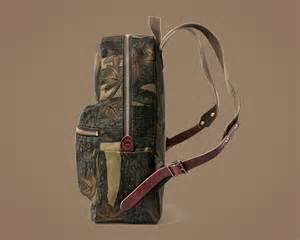 This Goated Take on Filson's Best-Selling Bag Boasts Exclusive Camo and ...
