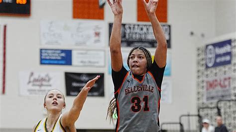 Predicting MHSAA girls basketball playoffs, state champs for 2026