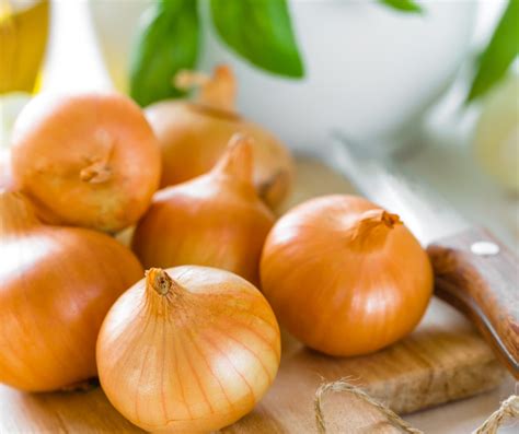 Pourquoi il est recommandé de manger un oignon par jour ? - Plumefraise