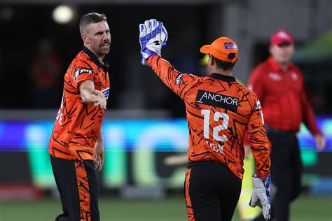 Wanindu Hasaranga Set for England Series Despite Singapore Medical Visit