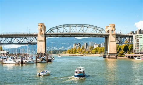 Pet-Friendly Rentals near Rogers Arena - Vancouver, Canada | Airbnb