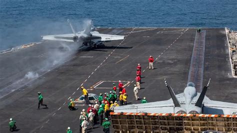 युद्धपोत से दागी मिसाइलें और ईरान में मची तबाही... सेंट्रल कमांड ने ...