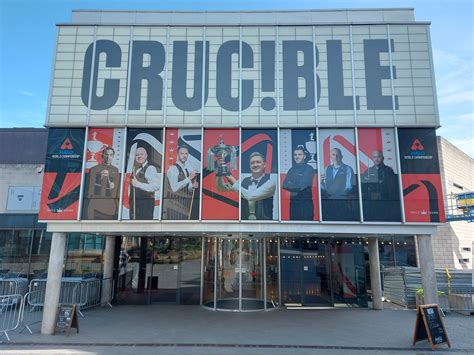 At the 2025 Crucible … Day 10 and Ronnie through to the QFs | Ronnie O ...