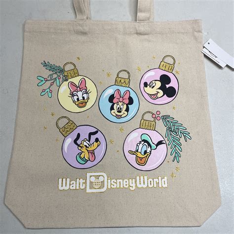 Disney Christmas Cloth Carry Tote Bag Collectible, New, Free Shipping