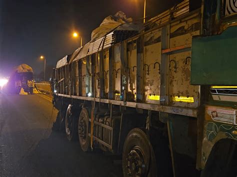 Nadiad Highway Truck Accident: One Injured, Cabin Wrecked