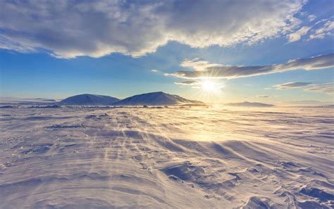 Utqiagvik enters 84 days of unbroken daylight