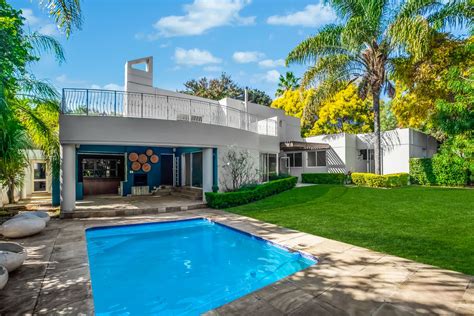 6 Bedroom House For Sale in Dainfern Golf Estate | Malherbex Property Group