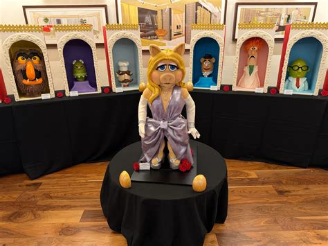 Muppets Easter Eggs Decorate Disney's Contemporary Resort Display - WDW ...