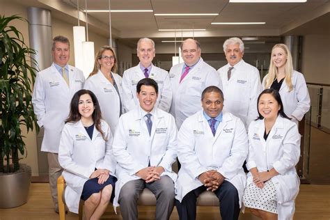 Professional Headshots in Fairfax, VA That Build Trust and Confidence ...