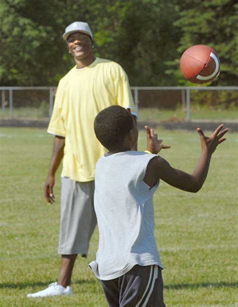 Charles Rogers dead at 38 - mlive.com