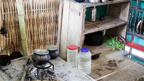 Fermented bamboo shoot pickle gains popularity as gut-friendly food