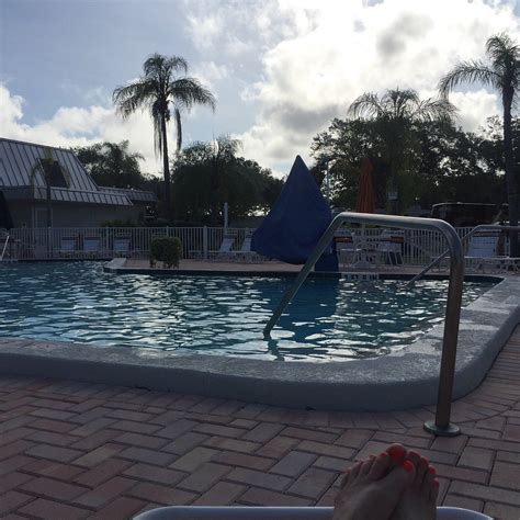SUN RETREATS DUNEDIN - Prices & Campground Reviews (FL)