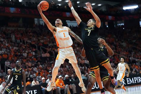 How far will Nate Ament, Tennessee go in the SEC Tournament? Our prediction