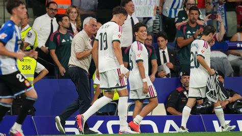 Espí shines and a modest display from the veterans: how did Real Madrid ...