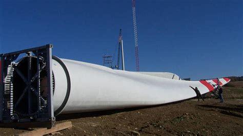 Blade waste projections mount: Danish firm turns turbines into noise ...