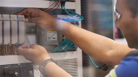 Industrial Network Design Guides | Rockwell Automation | IN