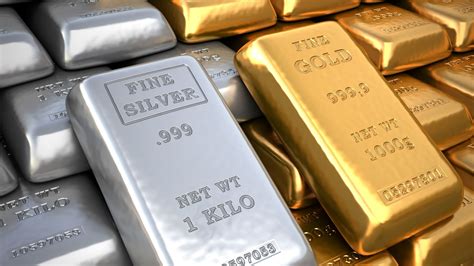 Gold or Silver: What's the Better Option for Your Portfolio Today? | The Motley Fool
