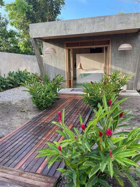 Private JADE room in open house and pool - Cabins for Rent in Palomino ...