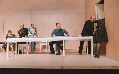 Malomeščanska svatba - SNG Drama Ljubljana