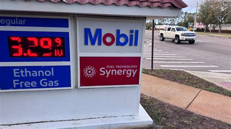 Florida gas prices jump as Iran war fuels global oil cost surge