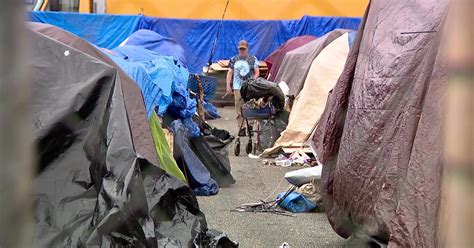 King County Exec signs order on homelessness | FOX 13 Seattle