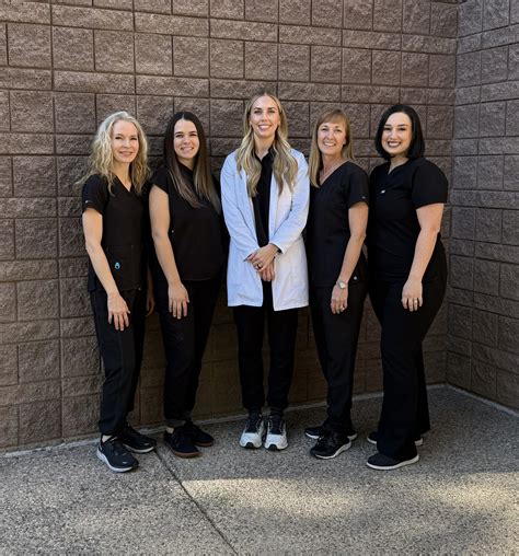 Dental Caps | Phoenix Dentist | Cosmetic Dentistry | Reconstructive Dental Professional