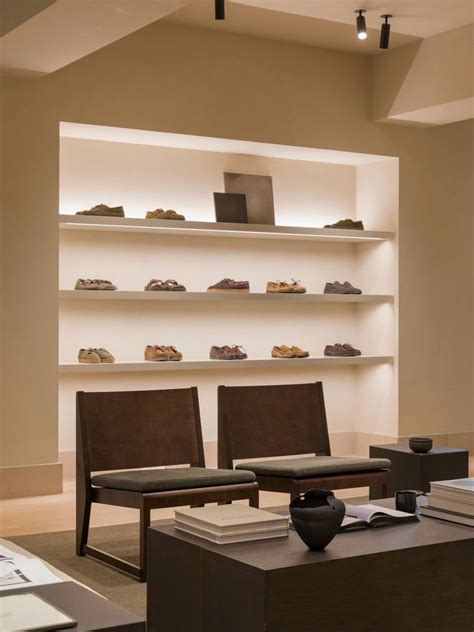 Inditex “elevates” Massimo Dutti in Korea with its first high street store